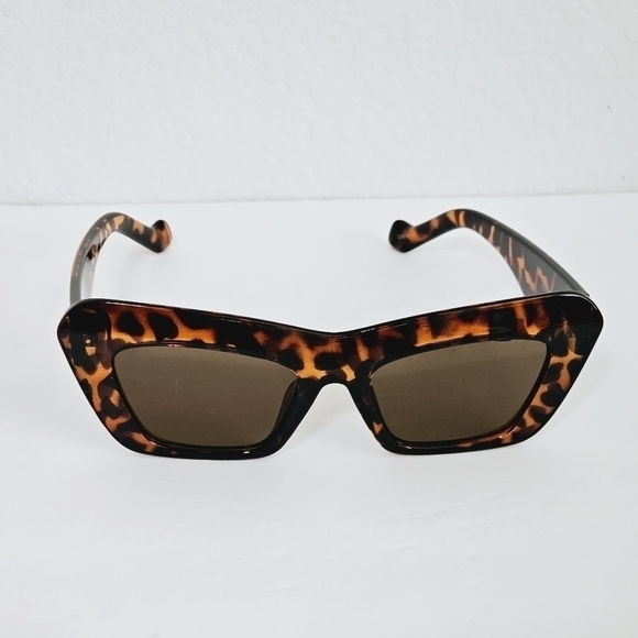 New! 2 Pack Kenna Cat Eye Sunglasses Black Brown Tortoise Shell Bundle main image 8